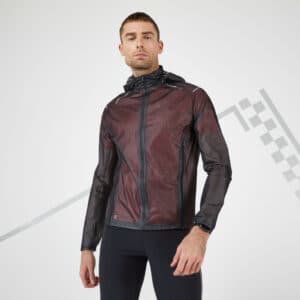 Lauf-Regenjacke wasserdicht Kiprun Light Herren schwarz