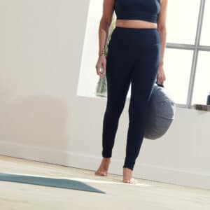 Funktionsleggings sanftes Yoga Ecodesign Damen schwarz