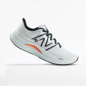 Laufschuhe Herren New Balance - Propel V4 weiss